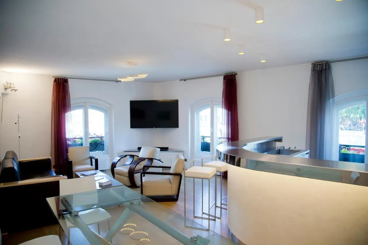 Apartment Tasty Luxury 3 Bedroom Full View Seine-Notre Dame Paris France